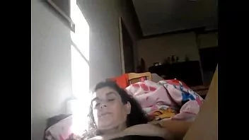 Chicas masturbándose tetudas milfmas