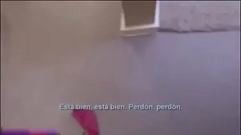 Hermana hermano propio y mama los alla y tambien se acuesta con su hijo