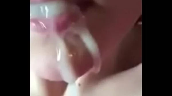Mucha Leche En La Boca