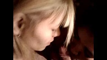 Trio entre un hombre dos mujeres