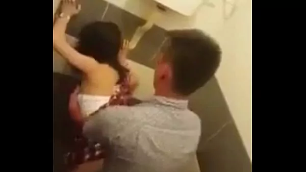 Me desnudo en una fiesta