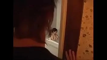 Madres asiática