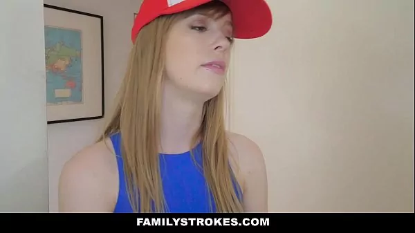 Pokemon girl hunte
