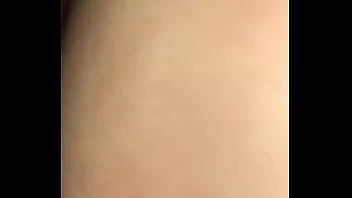 Hijastra jugando con mi papá