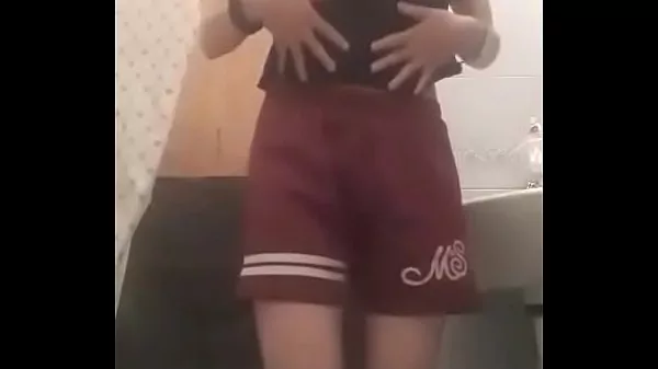 Desnudos explícitos